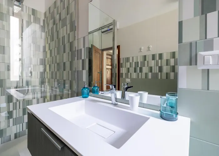 Luxury In The Heart Of - Near Metro A And B * Roma